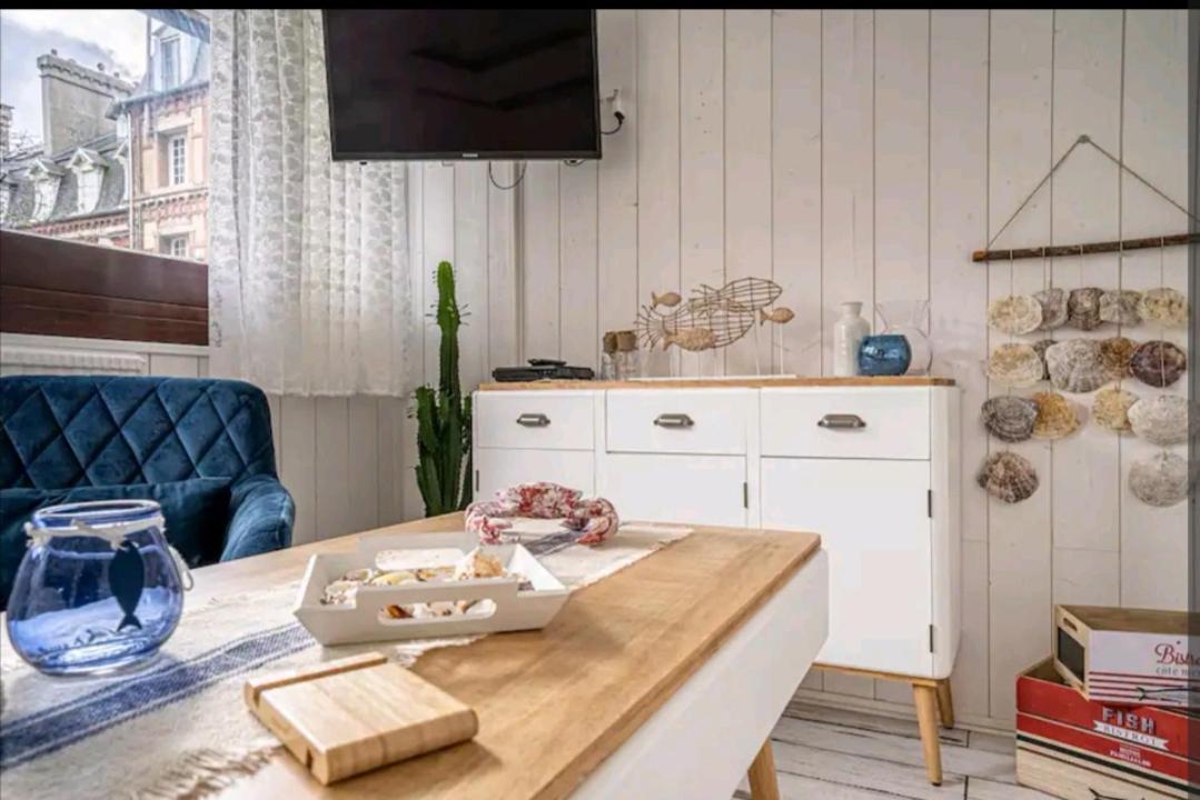 Deauville : Magnifique Studio En Face Du Casino ! Εξωτερικό φωτογραφία
