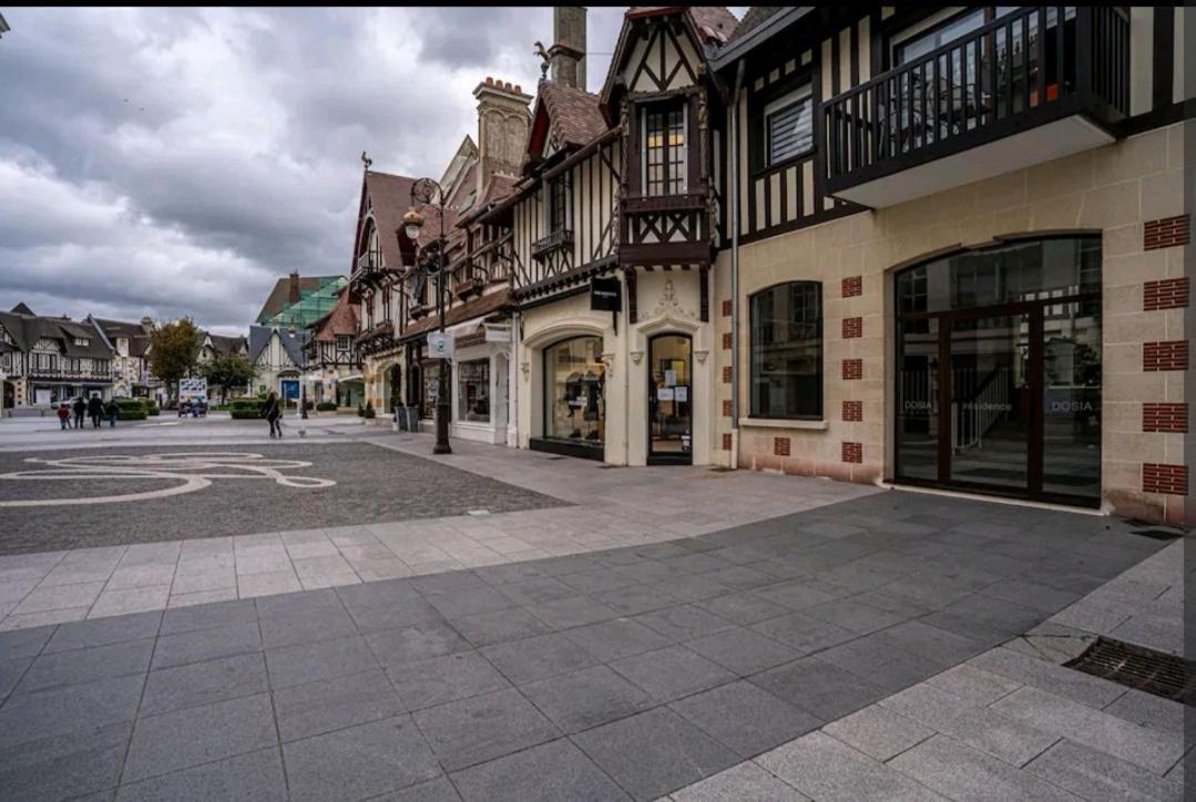 Deauville : Magnifique Studio En Face Du Casino ! Εξωτερικό φωτογραφία