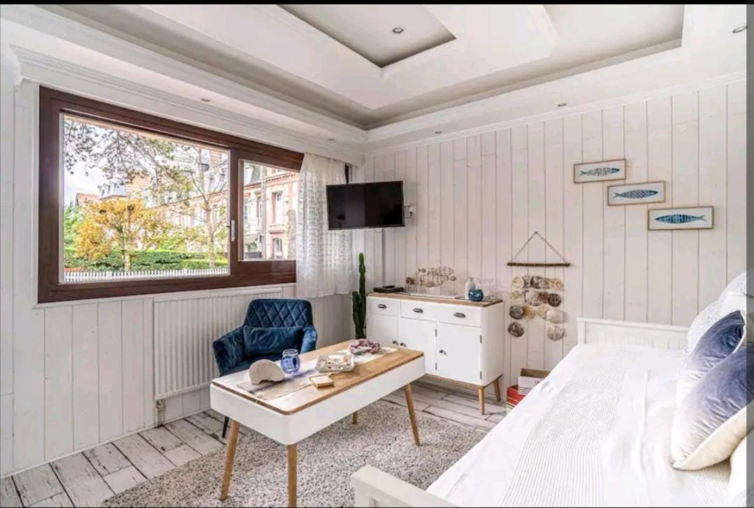 Deauville : Magnifique Studio En Face Du Casino ! Εξωτερικό φωτογραφία